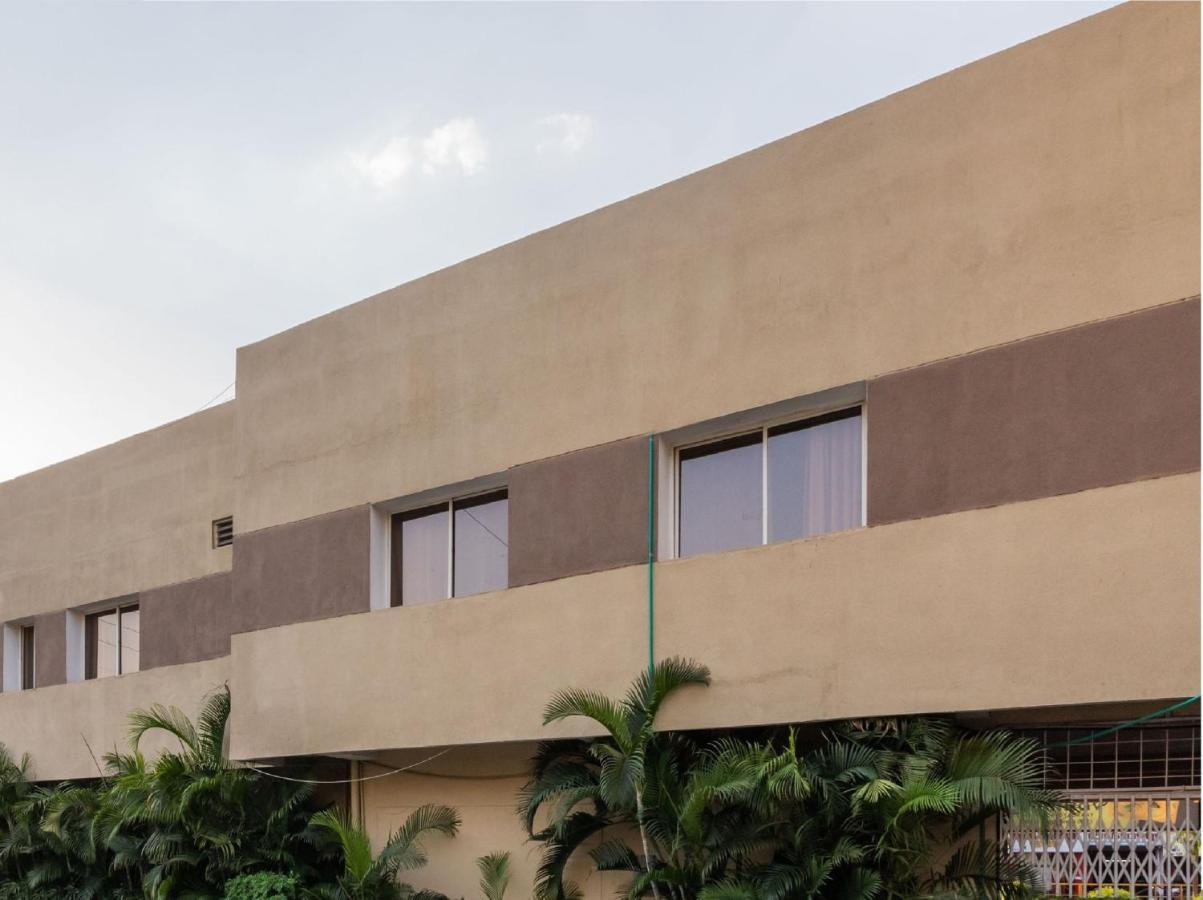 Capital O 80566 Hotel Mayank Bilāspur المظهر الخارجي الصورة